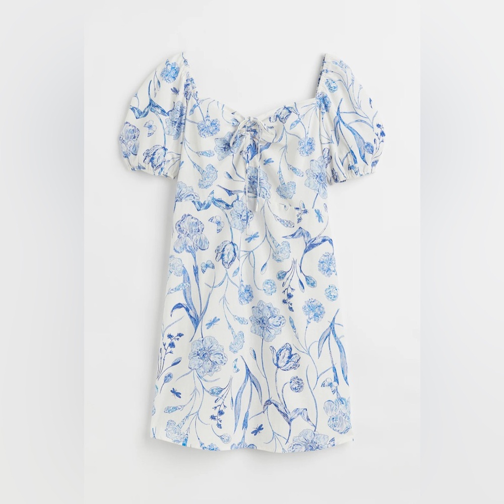 H&M White and Blue Puff Sleeve Sundress Size 4XL